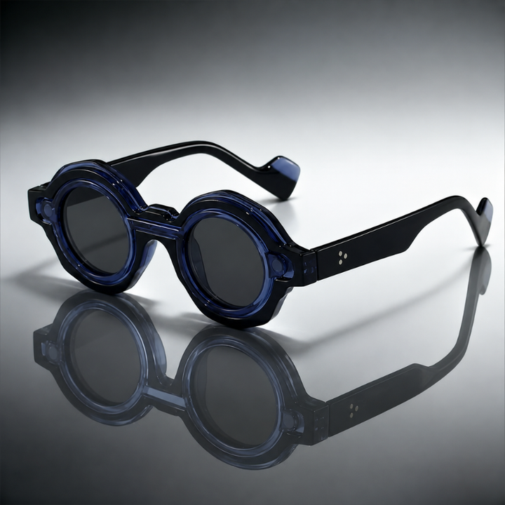 Elegant round sunglasses with UV protection, a must-have fashion accessory for any unisex summer outfit.