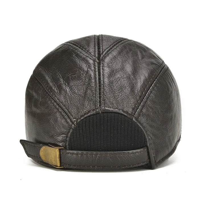 Adjustable unisex genuine leather Western hat, ideal for achieving a classic rodeo cowboy style.