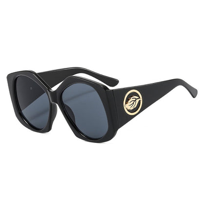 Modern sharp rhombus sunglasses, stylish unisex eyewear. A bold fashion accessory for trendsetters.