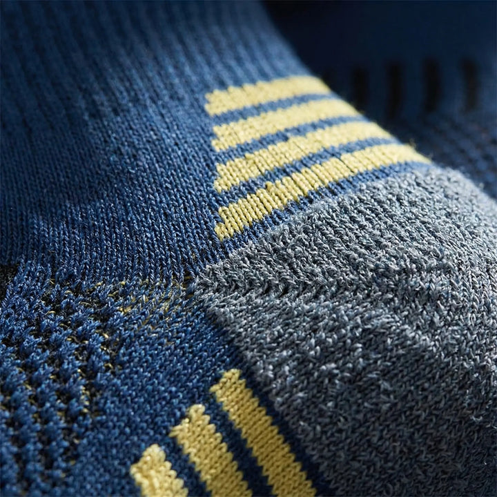 Athletic performance ankle socks for unisex training. Cushioned non-slip sports socks for gym & running gear.