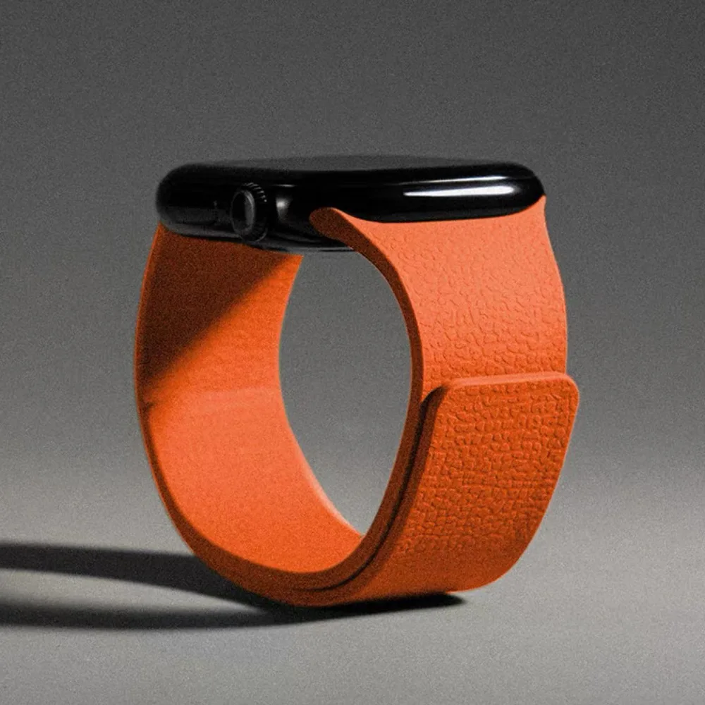 Soft silicone smartwatch strap, ideal for daily wear, sports, and outdoor activities.