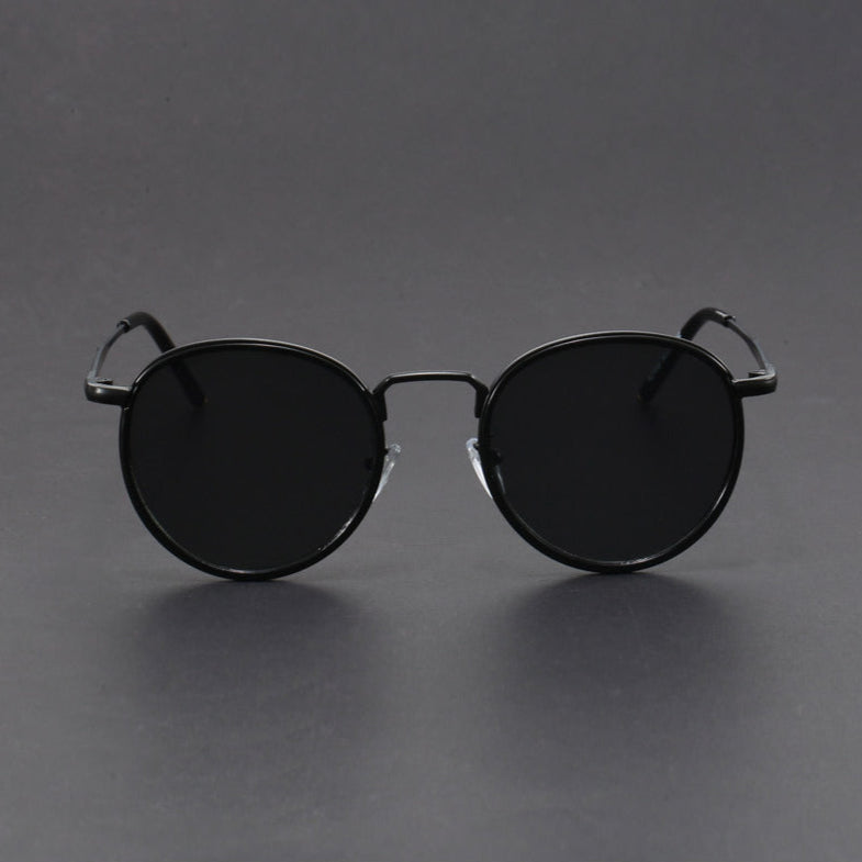 Unisex sleek aviator eyewear, durable and stylish. Offers superior UV protection.