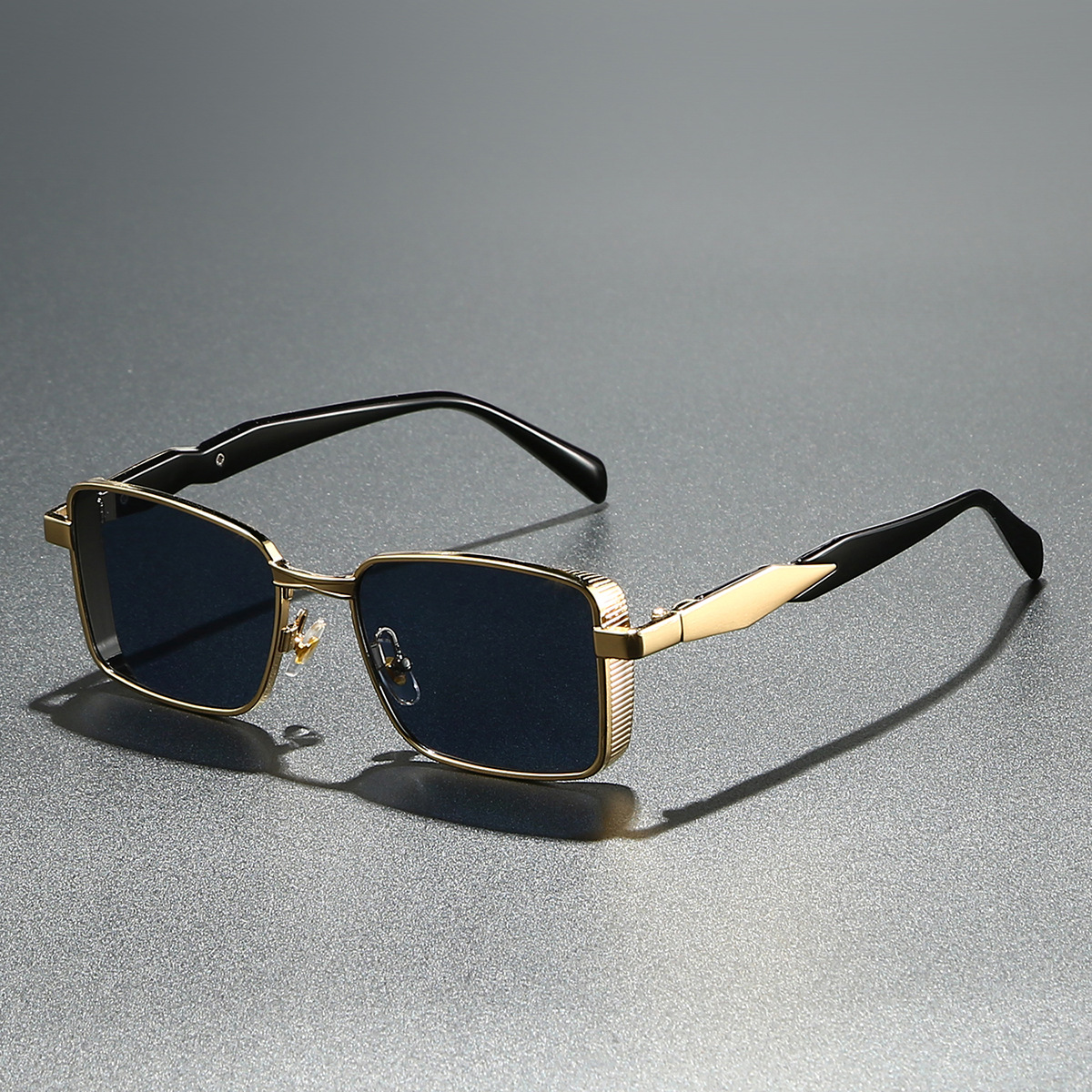 Unisex square fashion sunglasses with UV protection. Stylish alloy frame eyewear for men & women.