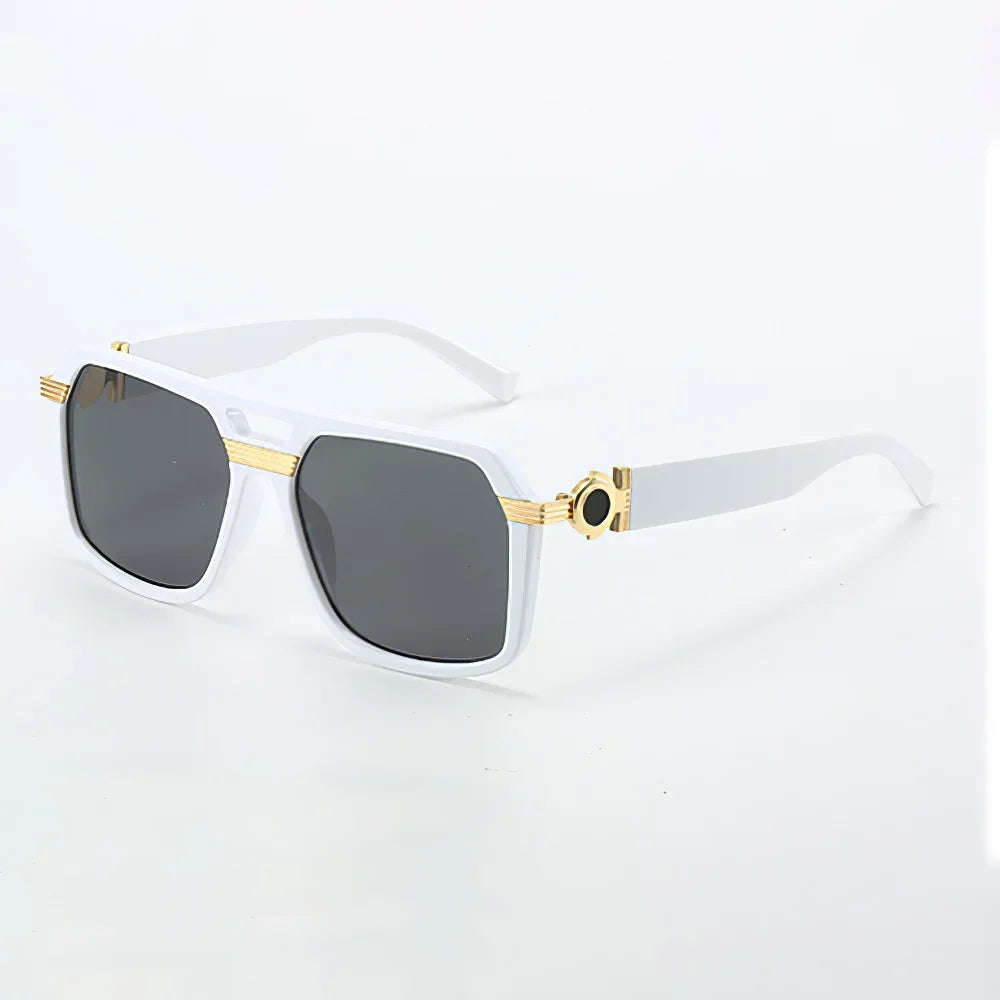 Trendy unisex square frame sunglasses, essential fashion accessories with robust UV400 protection.