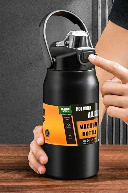 Unisex stainless steel insulated water bottle with straw, ideal for hydration and sports.