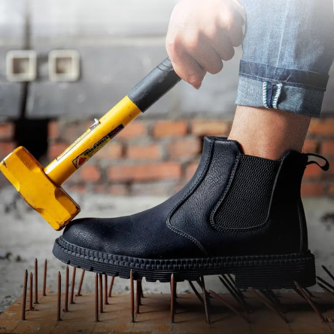 Rugged unisex steel toe Chelsea safety boots, engineered for maximum protection, stability, and lasting wear.