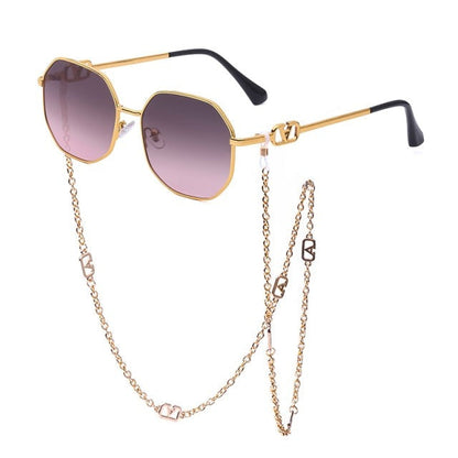 Photochromic Stormi sunglasses offering adaptive UV eye protection & sleek design.