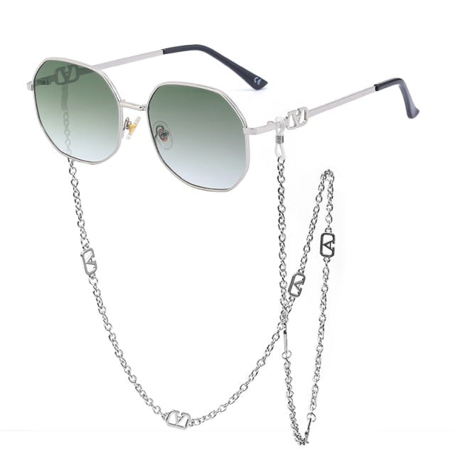 Close-up of Stormi unisex sunglasses, showcasing UV protection and fashion-forward style.