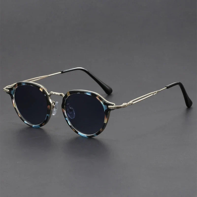 Stylish UV protection sunglasses for men & women, ideal anti-glare sun shades.