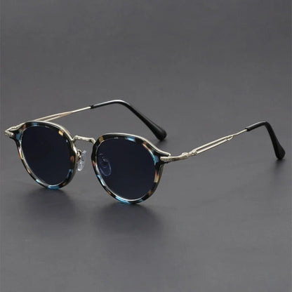 Stylish UV protection sunglasses for men & women, ideal anti-glare sun shades.