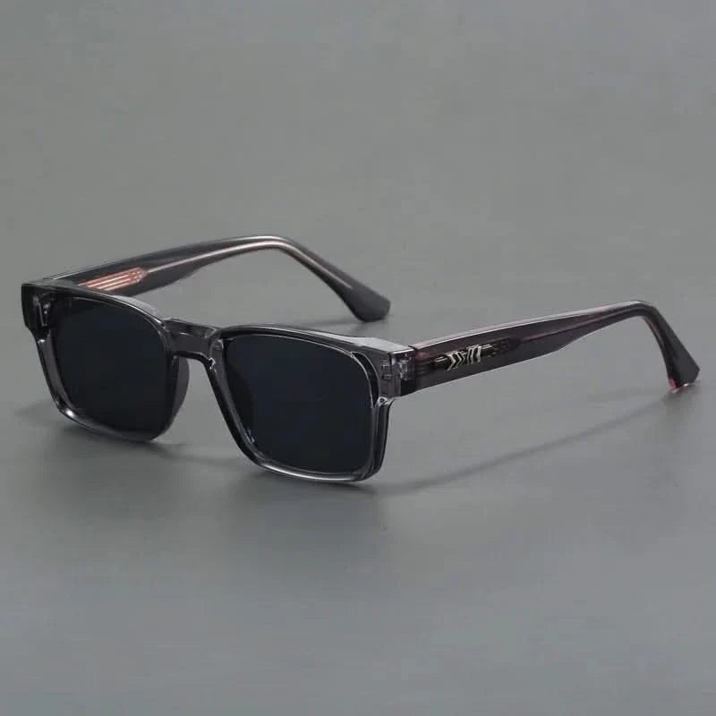 Fashionable squared sunglasses, unisex design with robust UV protection. Perfect statement eyewear.