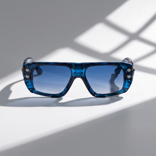 Unisex stylish sunglasses with 100% UV protection, perfect fashion eyewear accessory for sun.