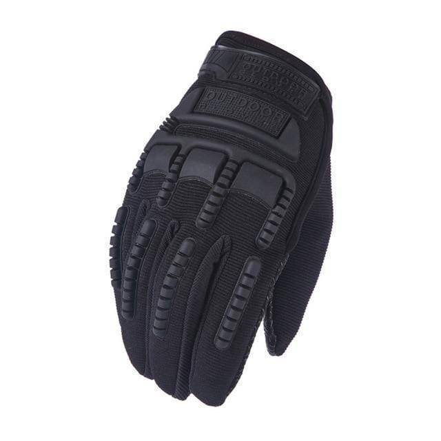 Model wearing unisex tactical gloves during an outdoor activity, emphasizing comfort and protection for work or sport