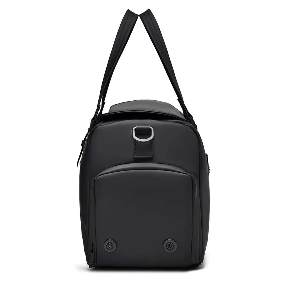 Unisex duffle bag featuring a practical shoe compartment, ideal for travel, gym, or weekend getaways.