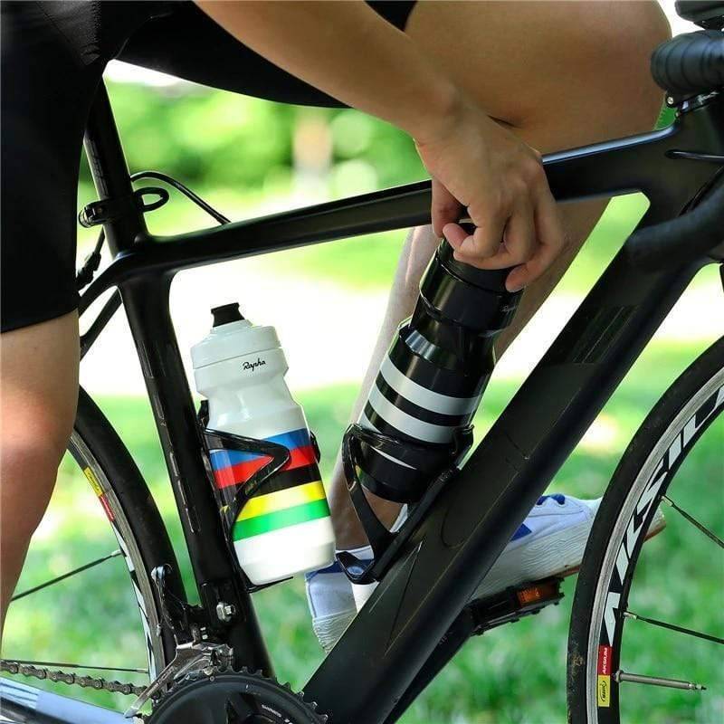 Leak-proof 610ml silicone cycling water bottle, perfect bike accessory for outdoor gear
