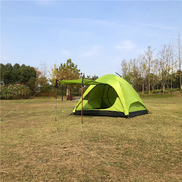 Ventilation features of a waterproof 3-person camping shelter, anti-condensation
