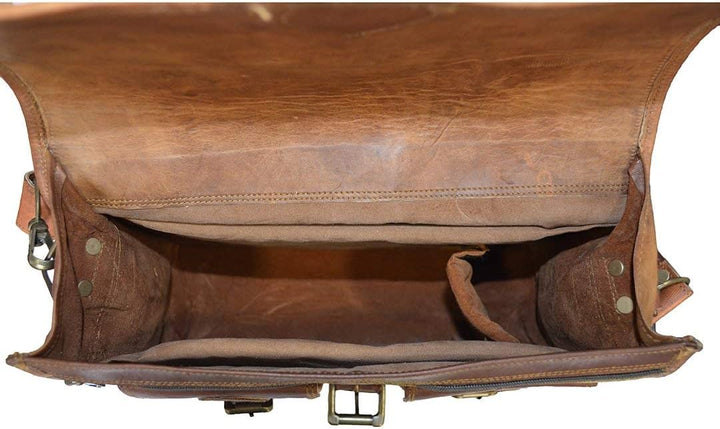 Classic vintage goat leather messenger bag, unisex & durable. Perfect crossbody for stylish everyday carry.