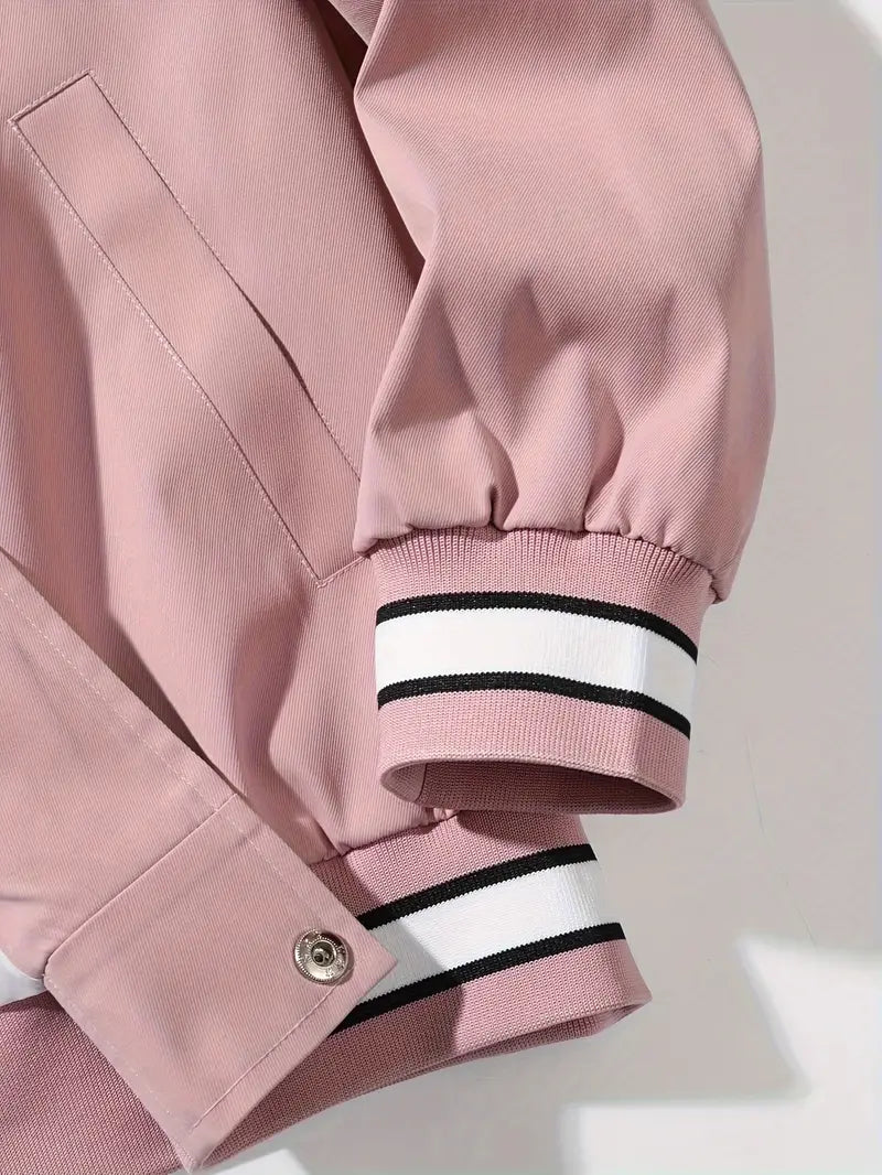 Classic hoodie bomber in vintage style, perfect for streetwear fashion.