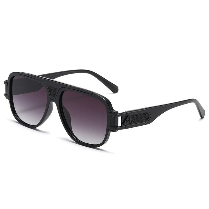 Bold square frame sunglasses, unisex design for stylish sun protection and a retro fashion look.