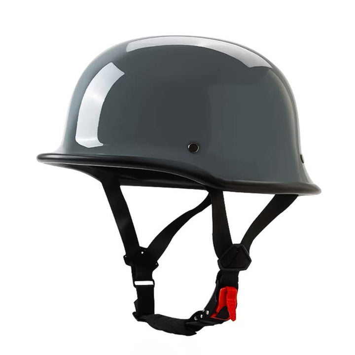 Stylish unisex vintage motorcycle helmet, certified for cruisers & street riders.