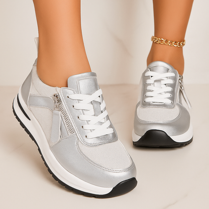 Vintage style unisex runners, athletic shoes with comfort cushioning & durable design for everyday activities.