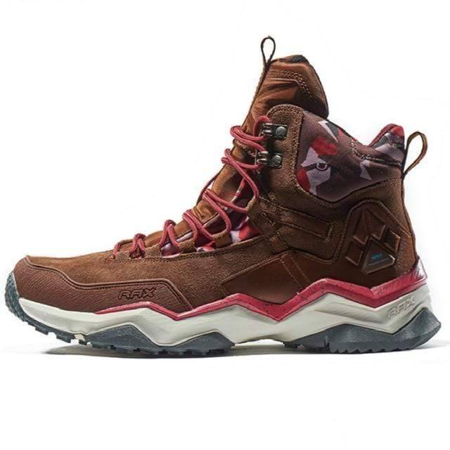 Trekking boots for men and women, waterproof mid-top, robust footwear for any weather