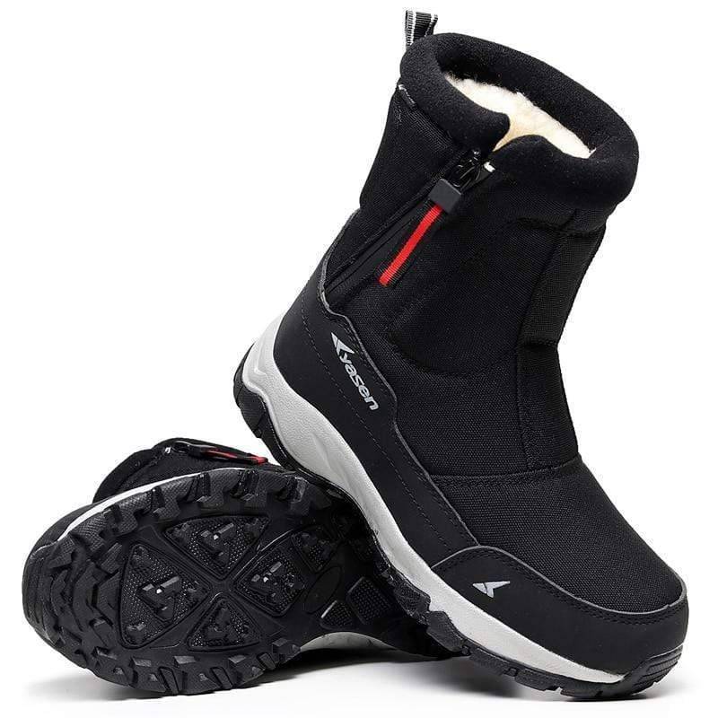 Close-up of the plush lining inside unisex waterproof winter snow boots, ensuring warmth.