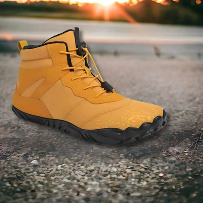 Unisex non-slip barefoot shoes for winter, featuring a flexible sole perfect for hiking