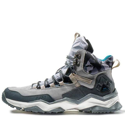 Durable unisex hiking shoes for snow and cold weather, featuring a high-top design for support.