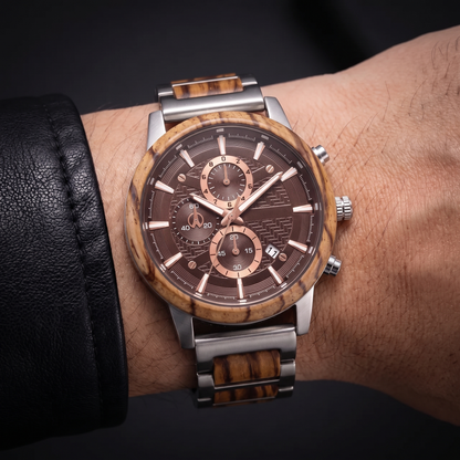 Distinctive unisex wooden quartz watch with a clear calendar display. A natural, everyday timepiece with a wood strap.
