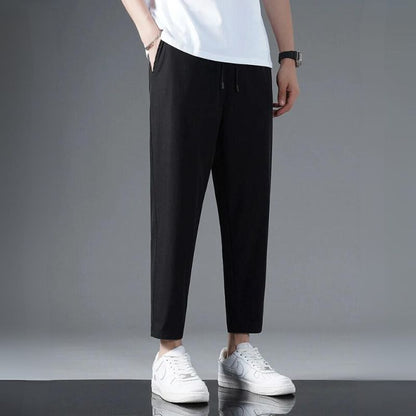 Flexible Zephy stretch pants for men and women, designed for ultimate comfort in activewear and daily use.