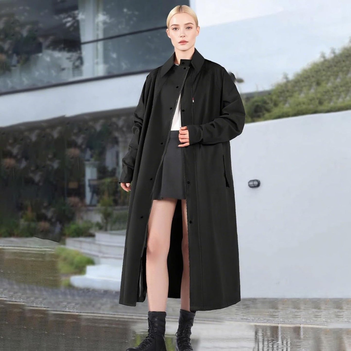 Modern Veridra long raincoat, lightweight & packable, perfect for travel or daily commutes.