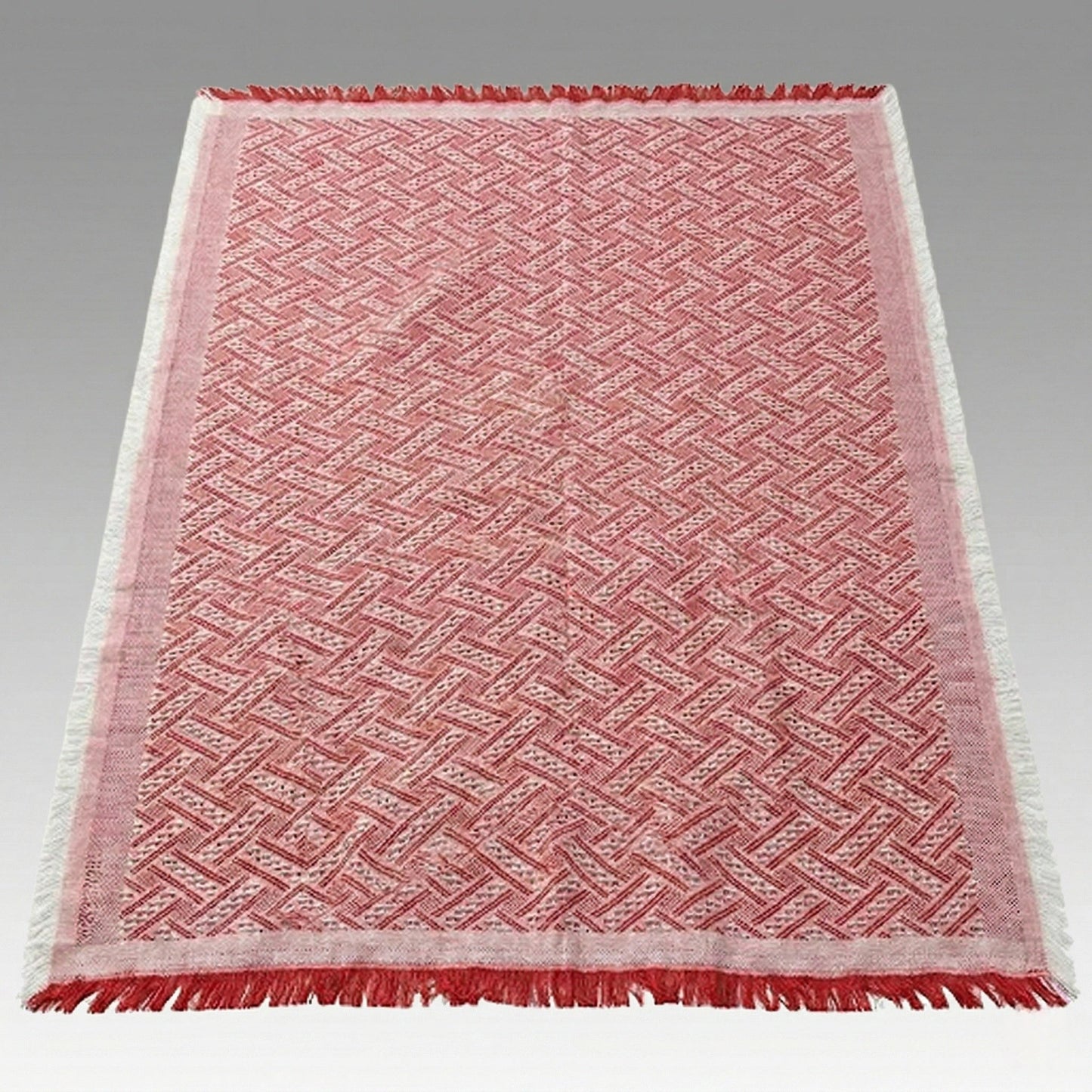 Versatile durable outdoor & indoor checkered blanket, camping & picnic, boho chic design