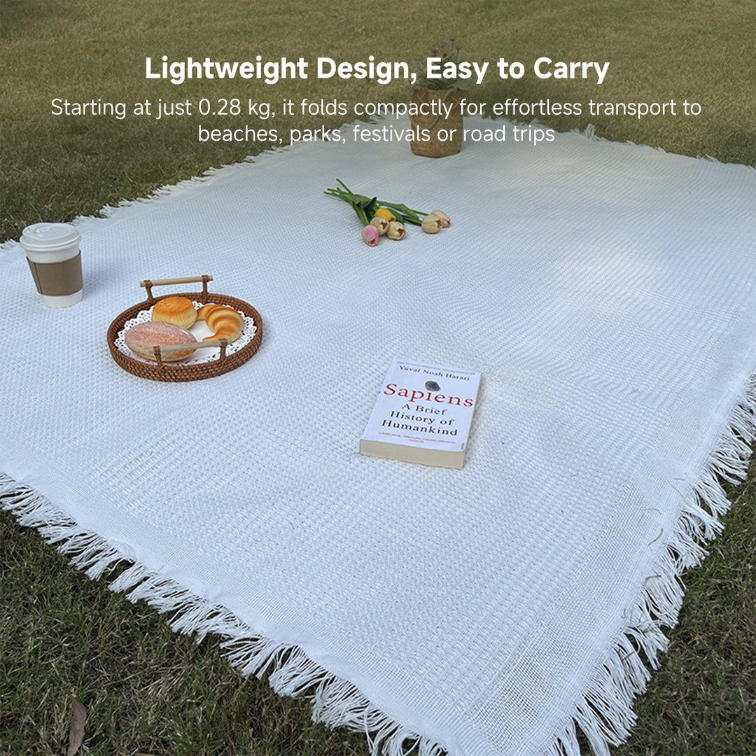 Checkered outdoor throw blanket, moisture resistant, perfect for camping and travel