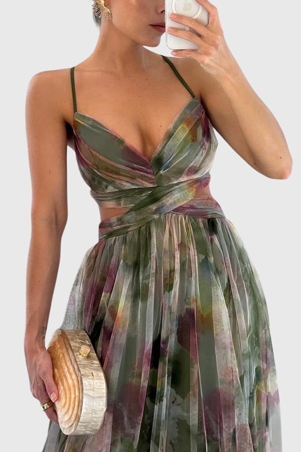 Elegant women's floral maxi dress, a versatile high-waist summer and vacation outfit with adjustable straps.