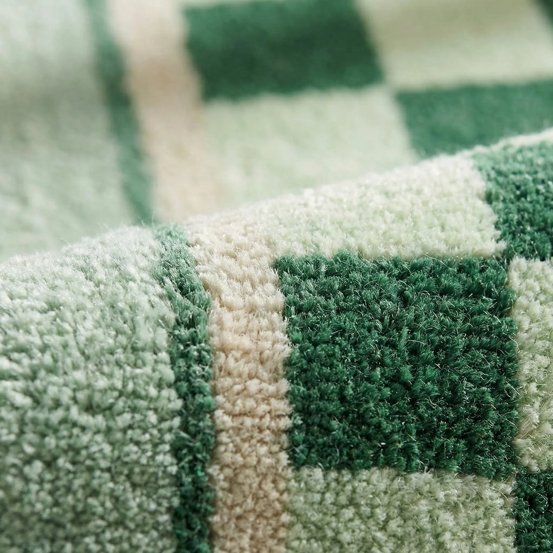 Soft touch vintage checkerboard runner rug featuring Flowique waves. Ideal floor covering for hallways.