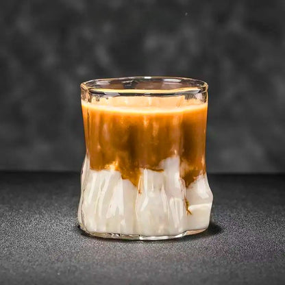 Borosilicate Japanese drinking glass with a beautiful vintage tree design. Ideal for a unique kitchenware collection.