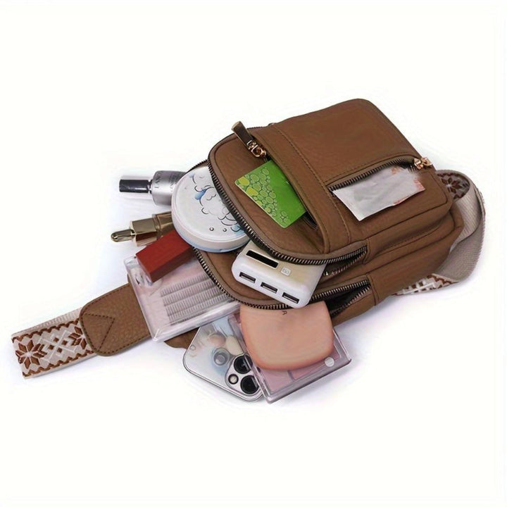 Durable vintage leather women's bag, perfect for everyday carry as a crossbody.
