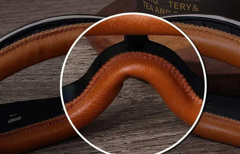 Vintage motorcycle goggles, adjustable strap, UV protection, windproof. Perfect retro moto eyewear for bikers.