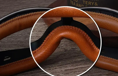 Vintage motorcycle goggles, adjustable strap, UV protection, windproof. Perfect retro moto eyewear for bikers.