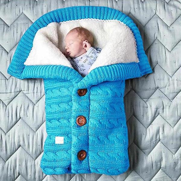 Newborn essential baby swaddle blanket, soft fleece for cozy infant wrap & warm sleep aid. Perfect for babies.