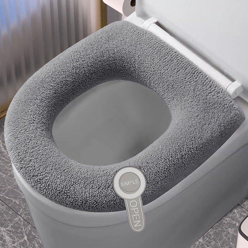 Warm & soft polyester toilet seat cushion for ultimate bathroom comfort & hygiene.