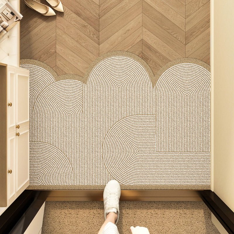 Washable non-slip entryway doormat, perfect for indoor & outdoor use. Durable floor protection, modern design.