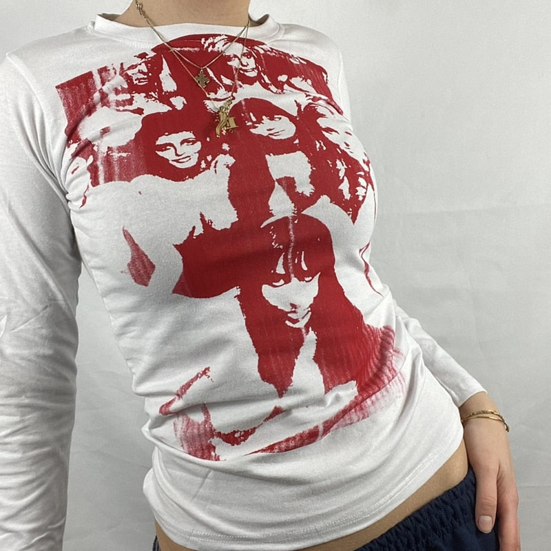 Women's 90s vintage O-neck top, perfect for retro summer casual wear & effortless style.