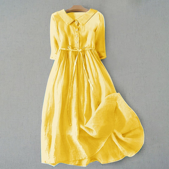 Effortless women's A-line midi dress with short sleeves, easily styled for any casual occasion.