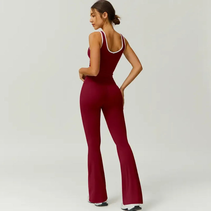 Complete women's workout set: supportive sports bra & breathable capri leggings for active women.