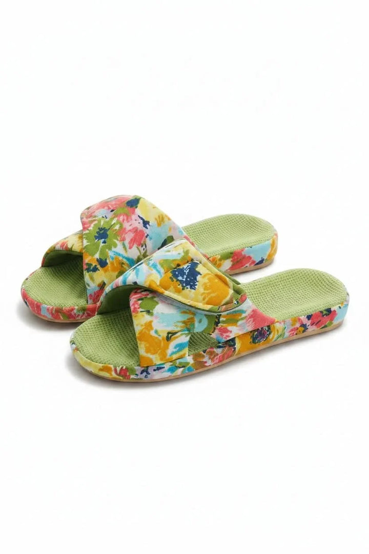 Plush sole detail of women's adjustable open-toe comfort slippers, ensuring soft support for indoor lounging.