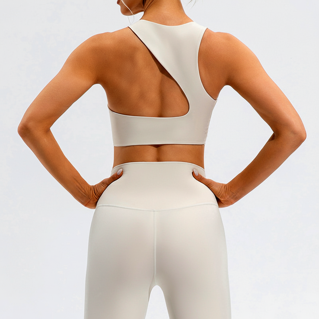 High-performance women's seamless top. Perfect for gym, yoga, and confident athletic movement. Fitness clothing.