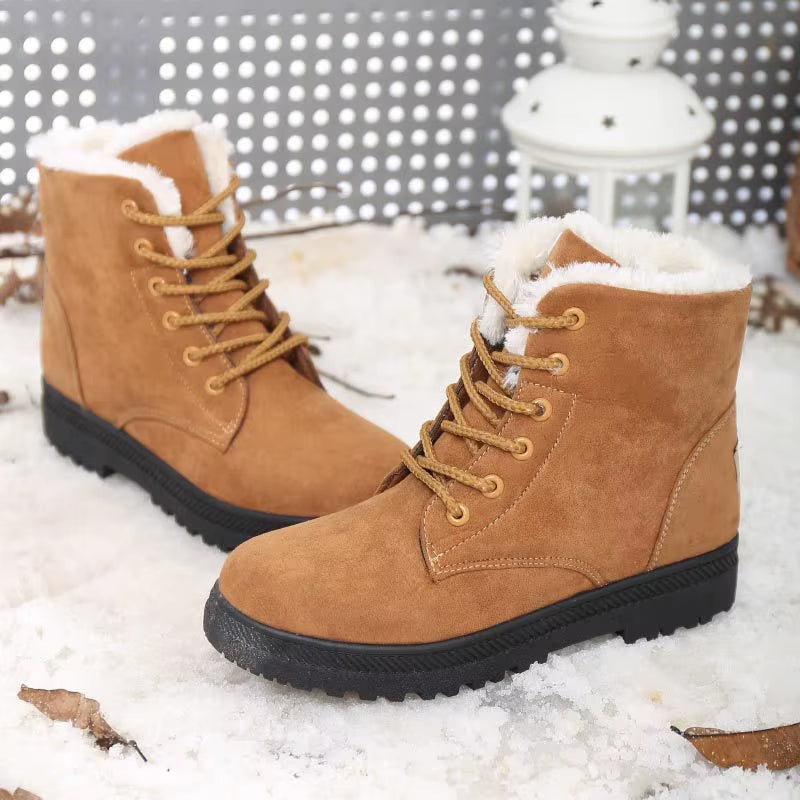 Soft plush-lined women's winter boots. Aspen style, providing cozy warmth and reliable traction for cold weather.