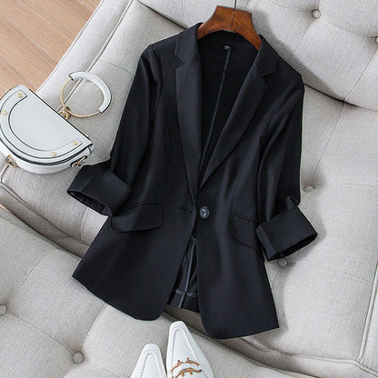 Effortless Women's Ava blazer for office wear. A versatile, casual, and stylish jacket for any occasion.